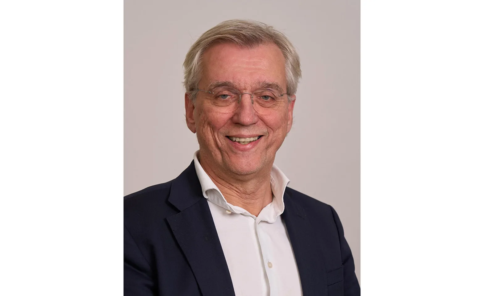 Slimme hybride warmtepomp verlaagt energierekening structureel en biedt haalbare route naar aardgasvrij wonen



De Vereniging voor Duurzame Warmte (VDW) is positief over de normering van de slimme, hybride warmtepomp die vandaag door de minister van Volkshuisvesting en Ru...