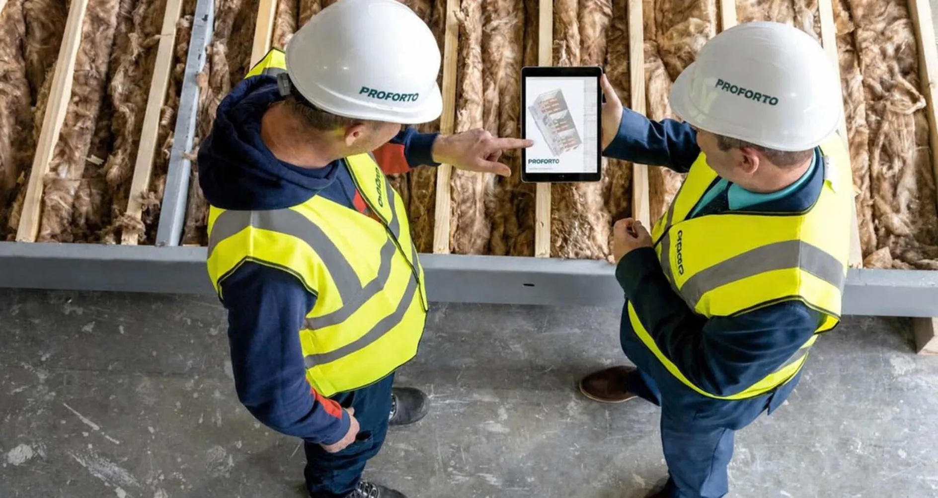 Zwaar tilwerk is volgens de werkvloer vooral iets voor mannen, maar bij afwerking en klantcontact wijzen werkenden in bouw, techniek en logistiek juist vaker naar vrouwen. En de leiding? Driekwart vindt dat het niet uitmaakt of daar een man of een vrouw staat. Dat blijkt uit onderzoek ...